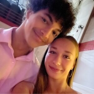 Meet your Posher, Delainey